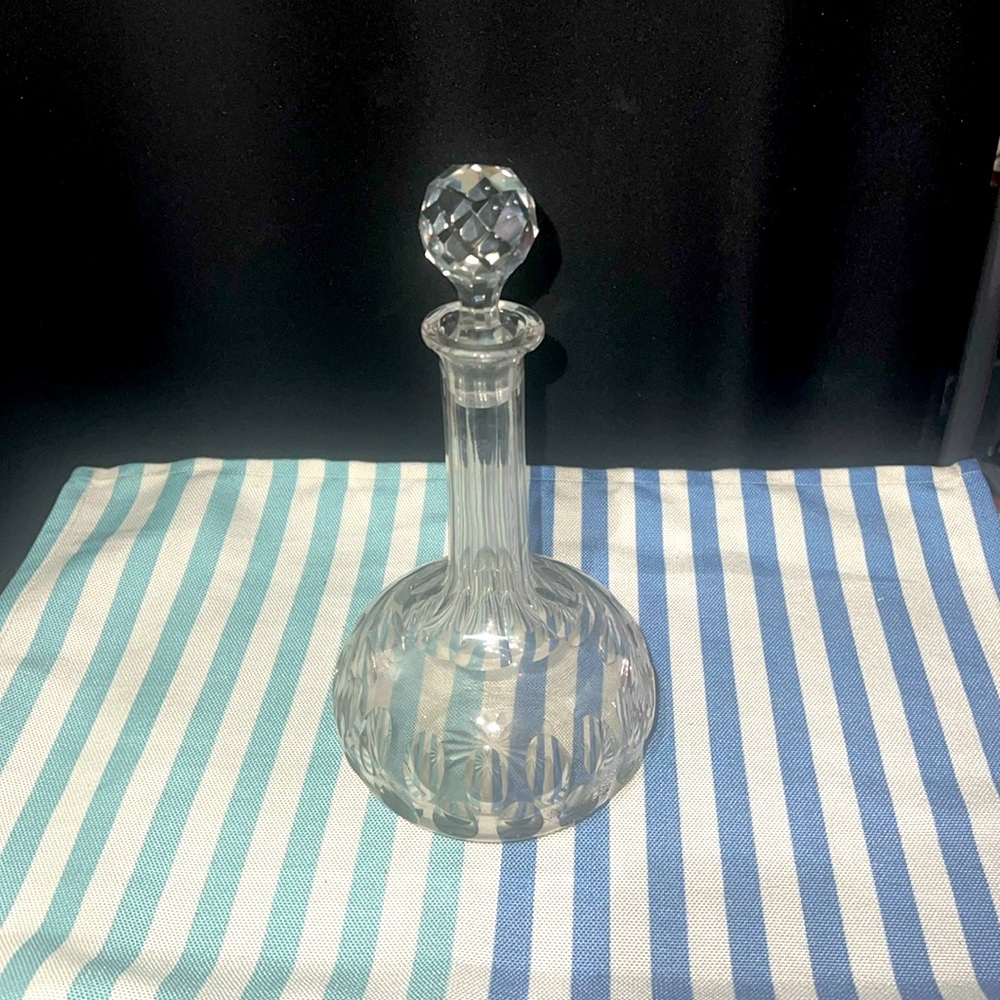 Vintage Crystal Decanter Waterford?? No chips in perfect shape Must see! Bar EUC